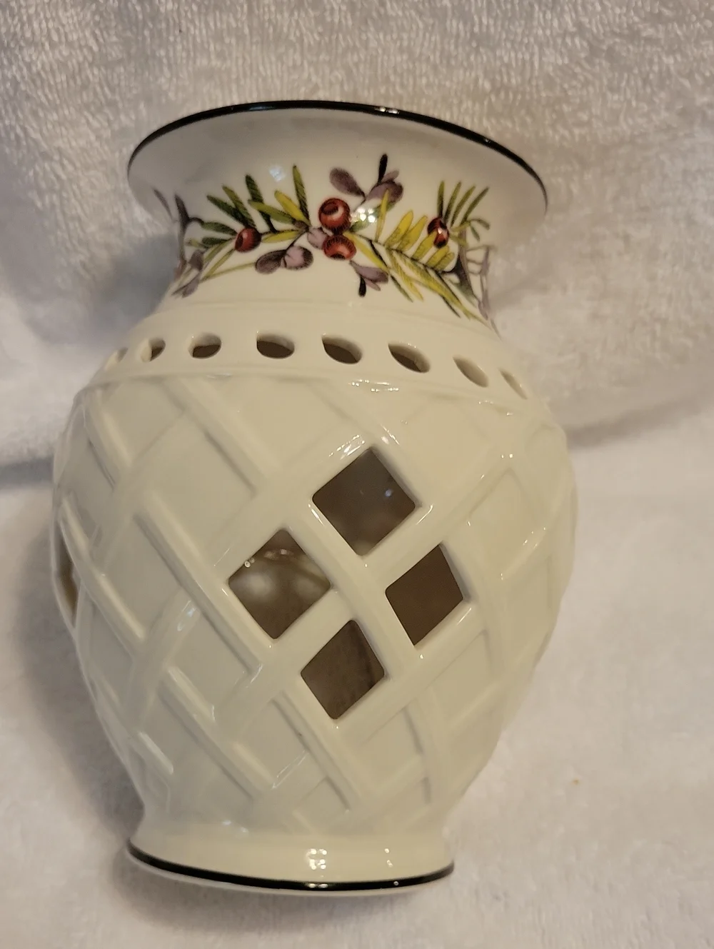 Lenox Etchings Fragrance Warmer